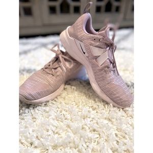 Nike Renew Arena Womens Lace-up Running Sh…